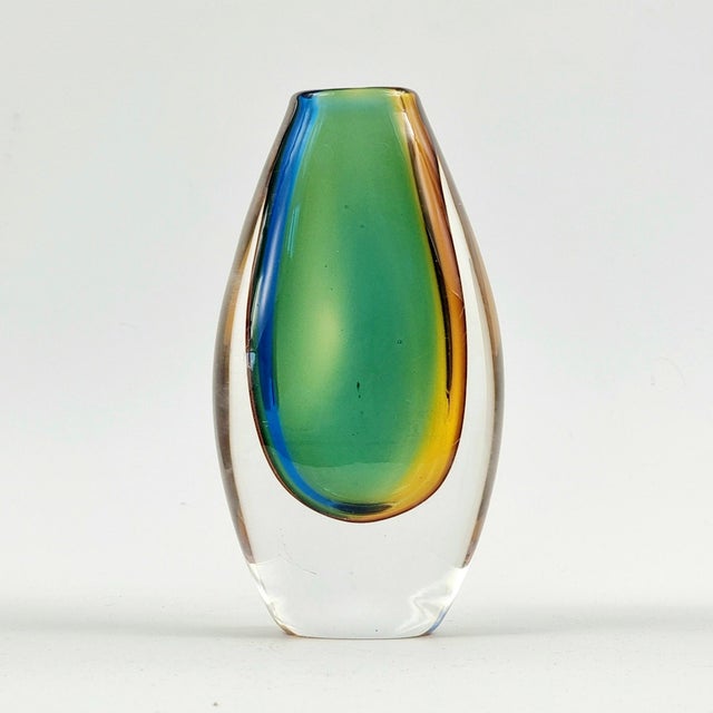 Stunning mid century modern sommerso art glass vase designed by the pioneer of Swedish glass art Vicke Lindstrand and made...