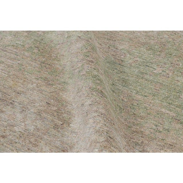 Textile Rug & Kilim’s Contemporary Abstract Rug in Polychromatic Painterly Patterns For Sale - Image 7 of 8