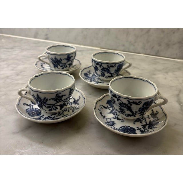 Marcolini Meissen 1950s Halsey Demi Tasse Cups - Set of 4. I Have One More Cup and Saucer8 pcs For Sale - Image 4 of 4