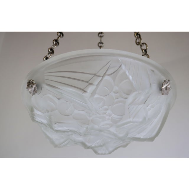 French Antique Art Deco Pendant Light by Mouynet, 1920 For Sale - Image 10 of 10