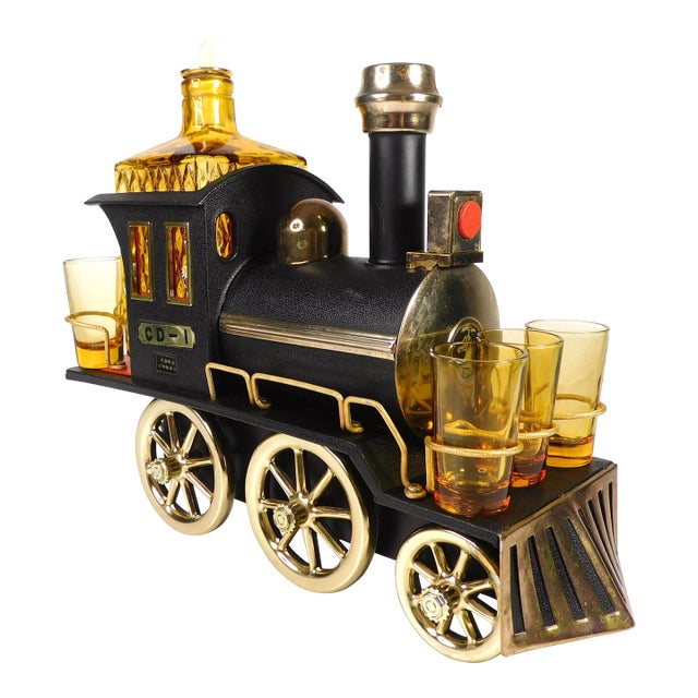 Vintage Figural Iron Horse Steam Engine Musical Decanter With Shot Glasses - 8 Piece Set For Sale