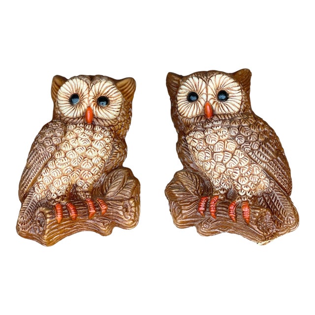 Vintage Homco Brand Foam Filled Plastic Mold Decorative Wall Hanging Owls- a Pair For Sale