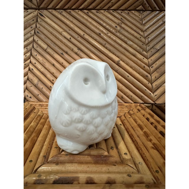 Vintage Petite White Porcelain Owl Sculpture From Patricia Moore Gallery in Aspen For Sale - Image 4 of 15