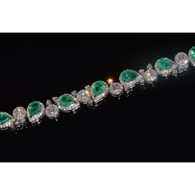 Late 20th Century Gia Natural 15cts Brazilian Emerald Diamond 18k White Gold Bracelet For Sale In Dallas - Image 6 of 13