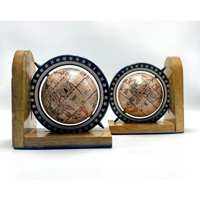 Mid-Century Modern Vintage Hong Kong Globe Bookends, 1970s, Set of 3 For Sale - Image 3 of 12