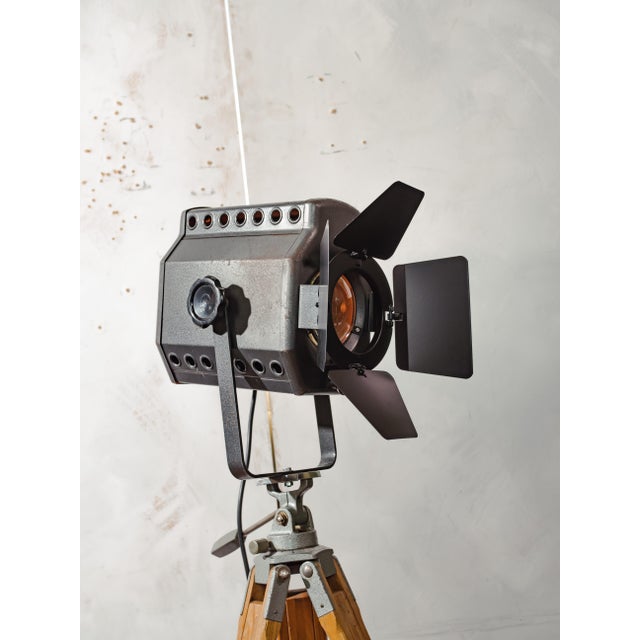 Industrial Studio Spotlight Floor Lamp on Berlebach Wooden Tripod from ADB, Belgium, 1960s For Sale - Image 11 of 15