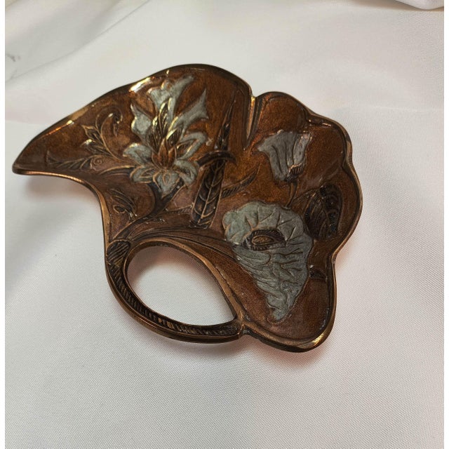 Art Nouveau Bronze Leaf-Form Decorative Dish, Circa 1890-1910 For Sale - Image 4 of 6