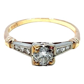 14k Rose Gold & Platinum Two-Tone Diamond Ring, Size 5.25 For Sale