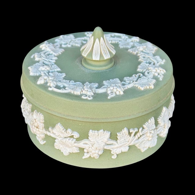 English Vintage Wedgwood Sage Green Jasperware Neoclassical Lidded Box With Grapevine Relief, Marked For Sale - Image 3 of 8