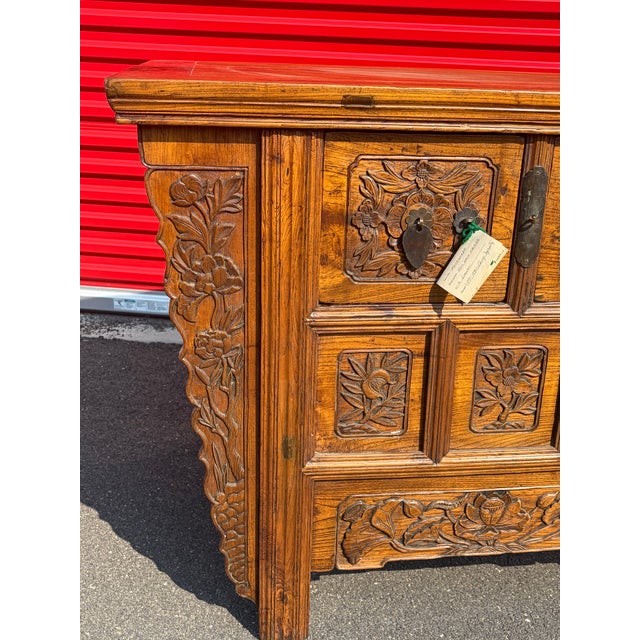 Antique Chinese Carved Altar Coffer Cabinet For Sale In Philadelphia - Image 6 of 11