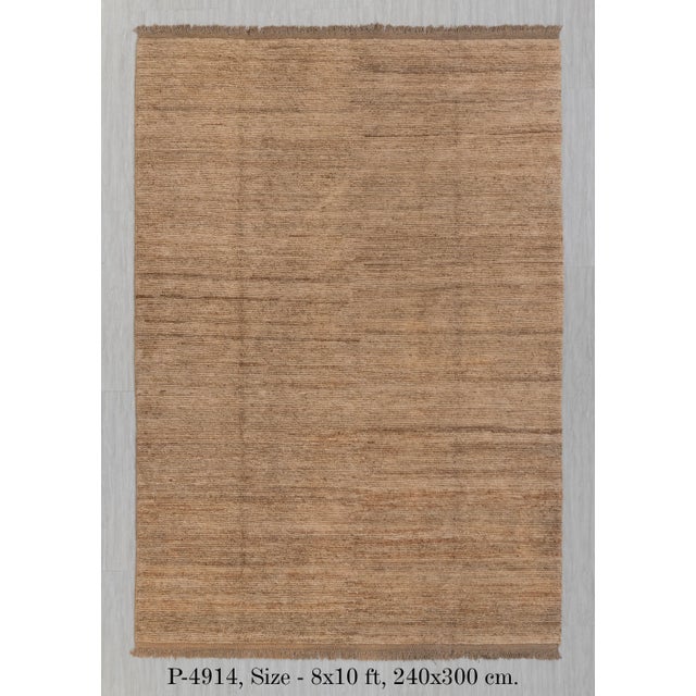 High Quality Hand Knotted Tan Natural Jute Loop Pattern Solid Rug 6x9Ft. For Sale - Image 10 of 12