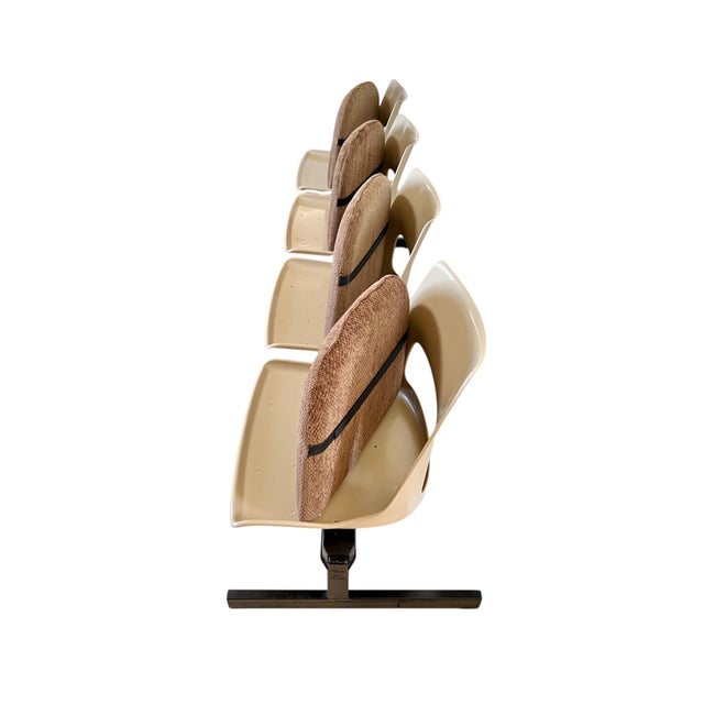 Beige 1960s Mid-Century Modern Tandem Four Seat Bench by Krueger For Sale - Image 8 of 12