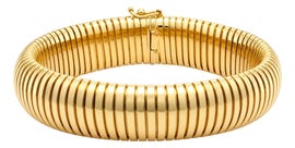 Example of Bangles