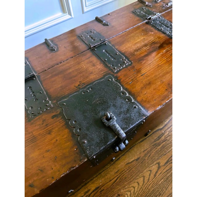 Antique Korean Ton-Kwe Chest Joseon Dynasty For Sale - Image 11 of 12