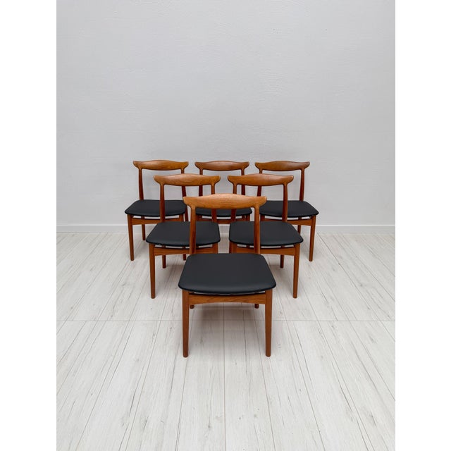Beautiful vintage danish dining chairs model 112 designed by erik wørts for vamo sønderborg during the 1960s. Elegant...
