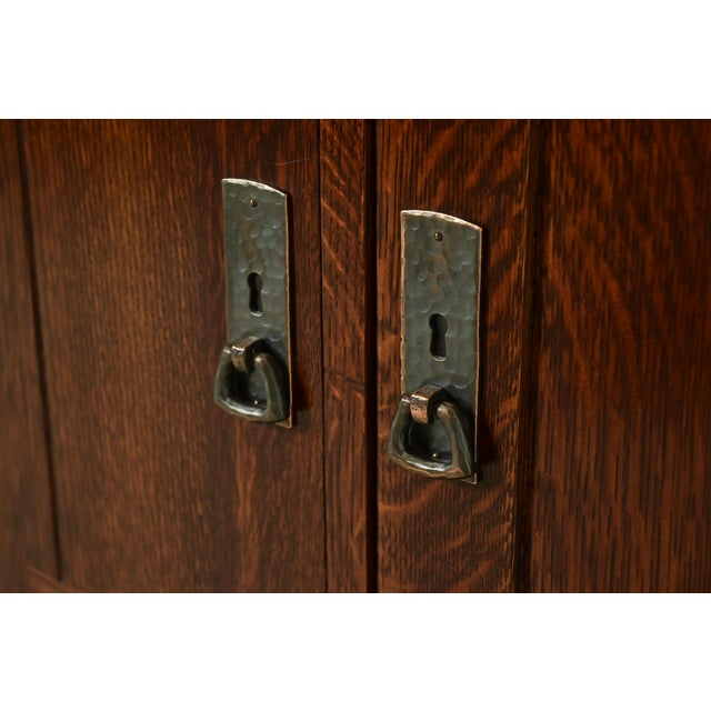 Stickley Mission Oak Arts & Crafts Media Cabinet For Sale - Image 10 of 18