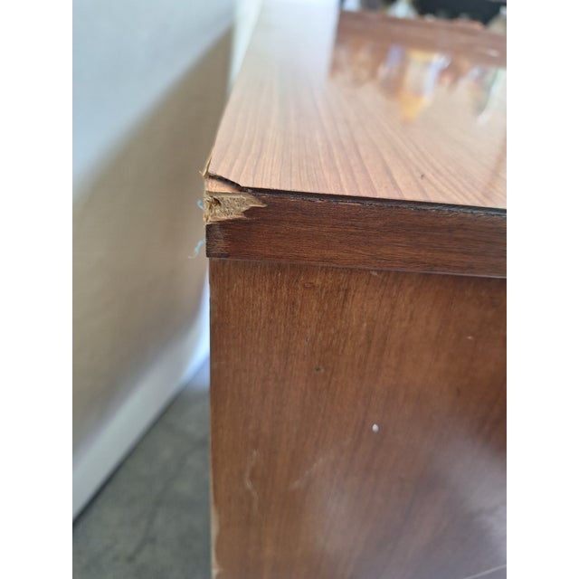 Wood 1960s Dixie Mid Century Modern 5 Drawer Chest of Drawers For Sale - Image 7 of 8