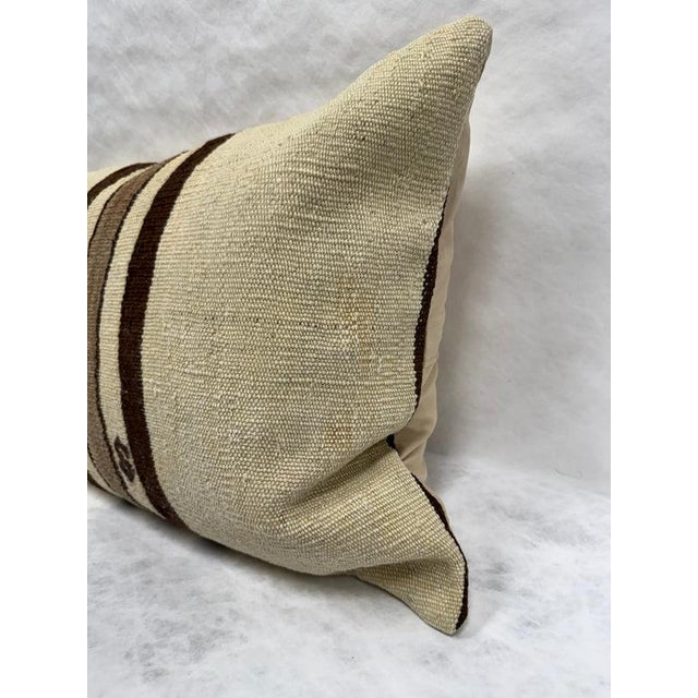 Contemporary Turkish Hemp Pillow Cushion Natural Brown Beige Pillow Cushion Cover 16" x 24" For Sale - Image 3 of 4