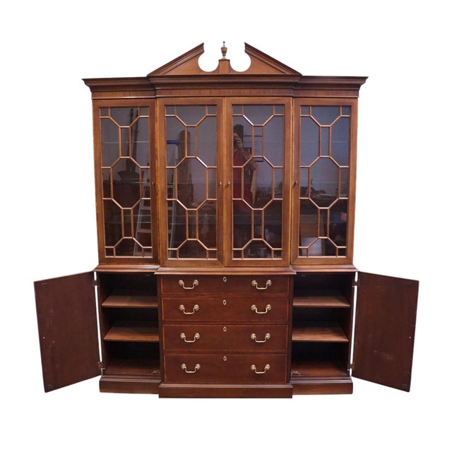 Wood Hickory White American Masterpiece Collection Solid Mahogany Traditional Style 65" Breakfront China Cabinet For Sale - Image 7 of 15