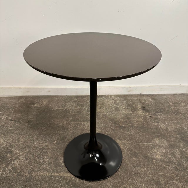 Mid 20th Century Mid Century Modern Burke Round Tulip Bistro Table For Sale - Image 5 of 12