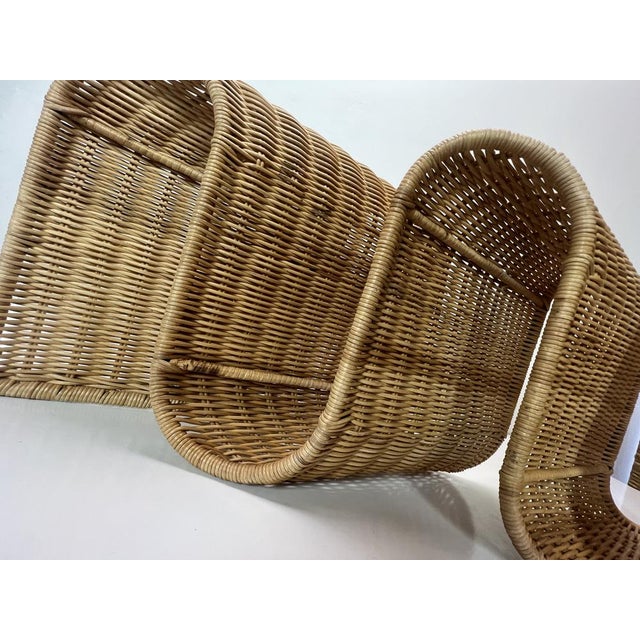 Mid-Century Rattan Wall Mounted Magazine Holder, Italy, 1970s For Sale - Image 6 of 14