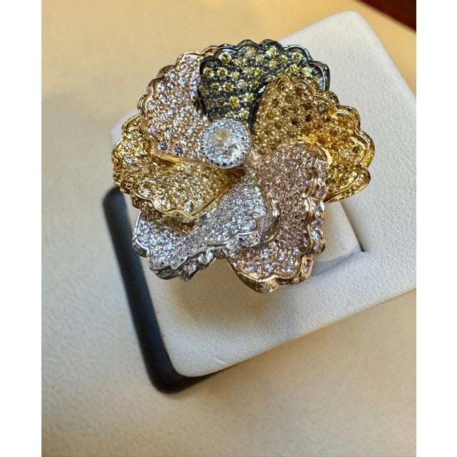 Gold 3 Ct Natural Fancy Color Diamond Flower Ring in 18 Karat Multi Color Gold Size 6 For Sale - Image 8 of 8
