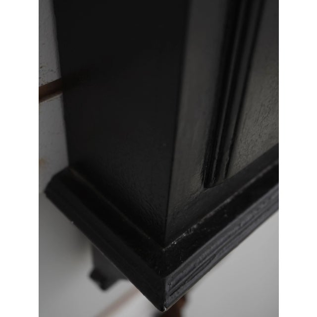 Chinoiserie Decorated Finish Electric Wall Clock For Sale In Philadelphia - Image 6 of 12