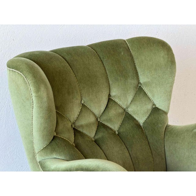 Scandinavian Mordern Wingback Lounge Chair in Green Velvet, 1940s For Sale - Image 6 of 14