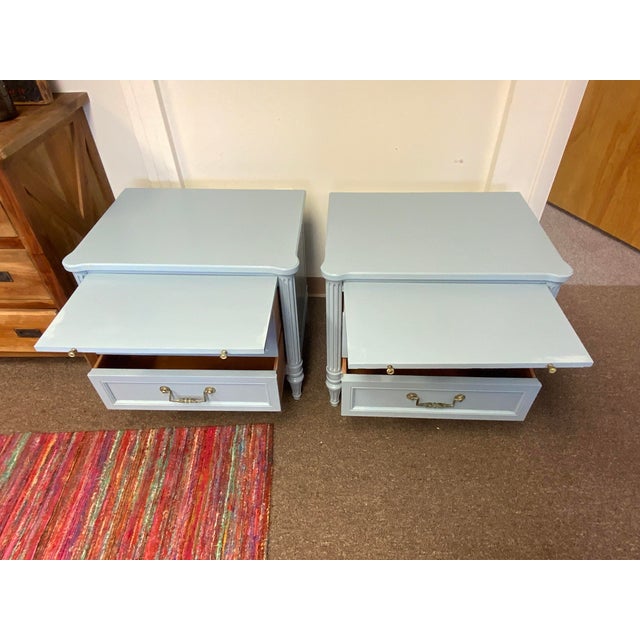 Mid 20th Century Henredon Bedside Tables-Pair For Sale - Image 9 of 10