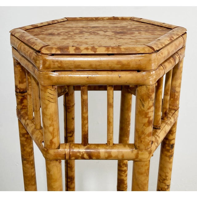 Mid 20th Century Vintage Burnt Tortoise Shell Finish Bamboo Display Pedestal or Plant Stand For Sale - Image 5 of 11