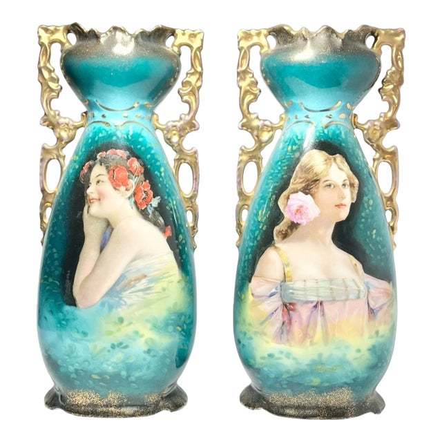 1890s Victoria Carlsbad Austria Art Nouveau Art Nouveau Portrait Vases - Pair For Sale