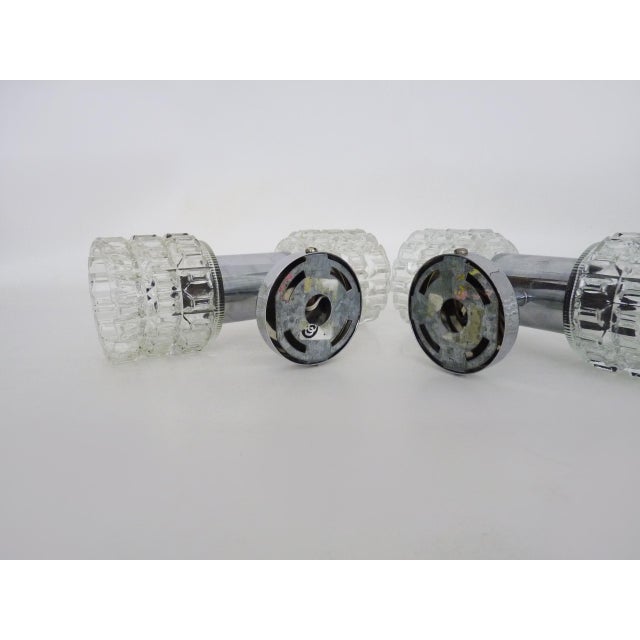 Metal Space Age Double-Light Wall Sconces in Chrome-Plated Metal and Diamond Glass, 1970s, Set of 2 For Sale - Image 7 of 9