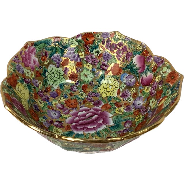 Chinese Vintage Chinese Floral Scalloped Bowl For Sale - Image 3 of 5