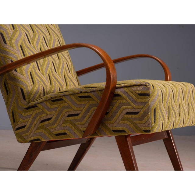 Bentwood Armchairs in Beige and Yellow Upholstery by Jaroslav Šmídek, Czechoslovakia, 1950s, Set of 2 For Sale - Image 6 of 8