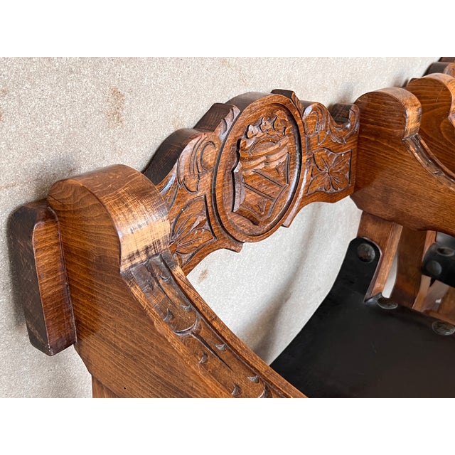 19th Pair of Carved Walnut Leather Savonarola Bench or Settee For Sale - Image 9 of 12