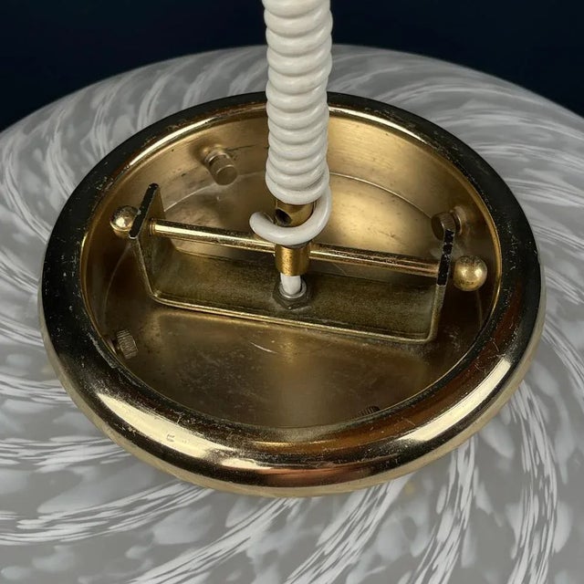 1970s Large Swirl Murano Glass Pendant Lamp from Vetri Murano, Italy, 1970s For Sale - Image 5 of 13