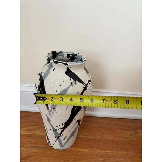 Eclectic Asymmetric Vase Pair – 1980s Harris Potteries & Chinoiserie Prunus Porcelain For Sale - Image 10 of 12