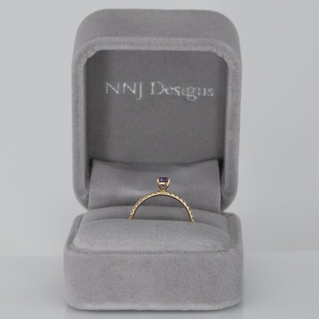 Purple Sapphire Round Ring With Natural Diamond Halo: Solid 14k Gold, Size 6.75 For Sale - Image 4 of 9