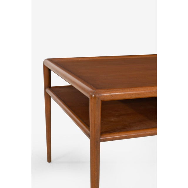 t.h. Robsjohn-Gibbings for Widdicomb Model 1781 Two-Tier Lamp Table, 1953 For Sale In Chicago - Image 6 of 7