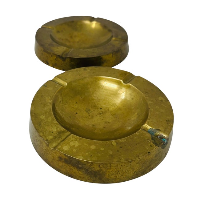 Mid-Century Modern Pair of Vintage 1950s Italian Solid Brass Ashtrays, Heavy Cast 12oz Mid Century Modern Catchall Dishes, Original Patina Hollywood Regency For Sale - Image 3 of 16