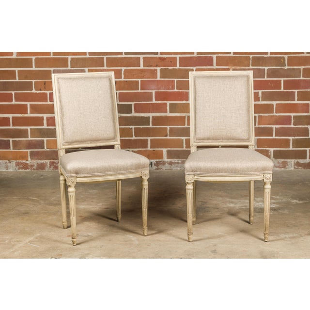 Early 20th Century Pair of French Louis XVI Style 1920s Painted Side Chairs with Fluted Legs For Sale - Image 5 of 12