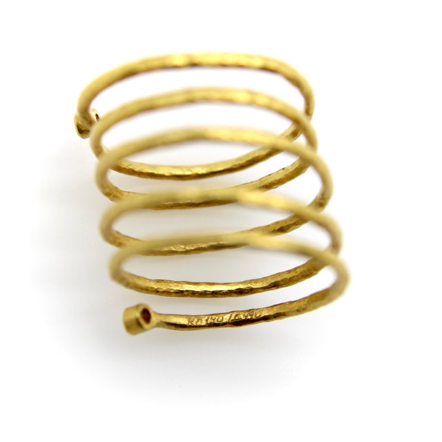 1990s Gurhan 22k Gold Diamond Spiral Coil Ring From Rain Collection, Size 7 For Sale - Image 9 of 10