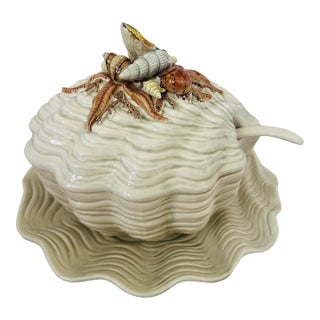 Fitz & Floyd "Shell" Soup Tureen W/Lid, Laddle, & Underplate a Set For Sale