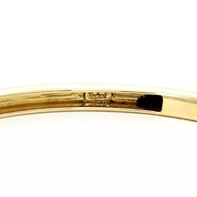 Contemporary Tiffany & Co. 1.60ct Diamond Sapphire 18k Yellow Gold Bangle Bracelet For Sale - Image 3 of 4