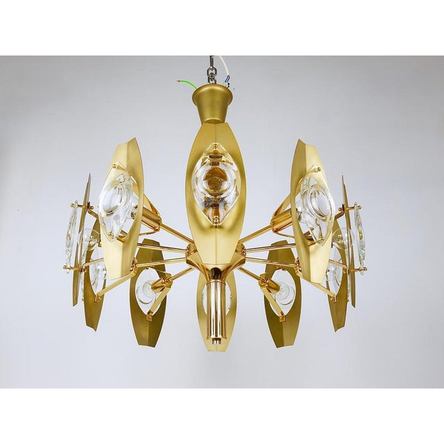 25 Brass Chandelier with Optical Prism Lenses by Oscar Torlasco, 1970s For Sale - Image 14 of 17