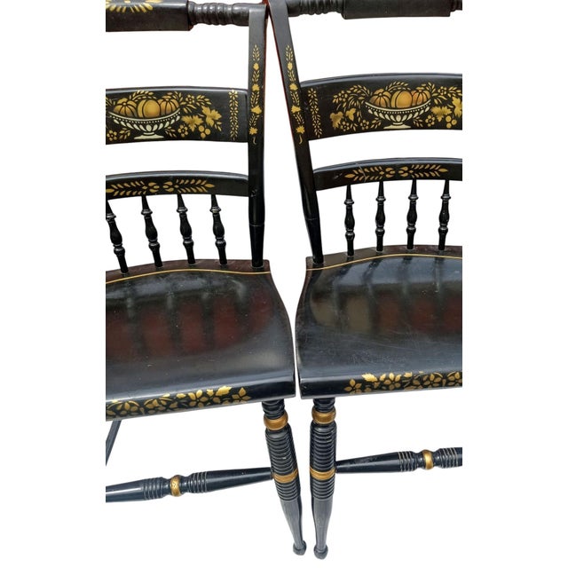 Vintage Set of 5 Genuine Nichols & Stone Stenciled Chairs. For Sale In Raleigh - Image 6 of 12