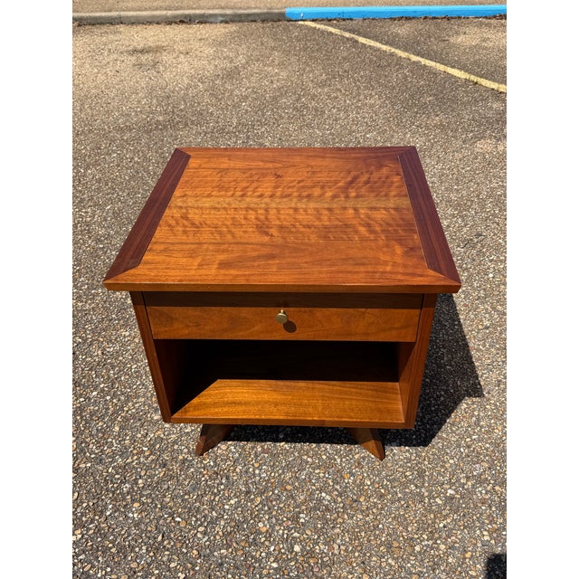 1960s 1960s George Nakashima for Widdicomb Nightstands, A Pair For Sale - Image 5 of 9