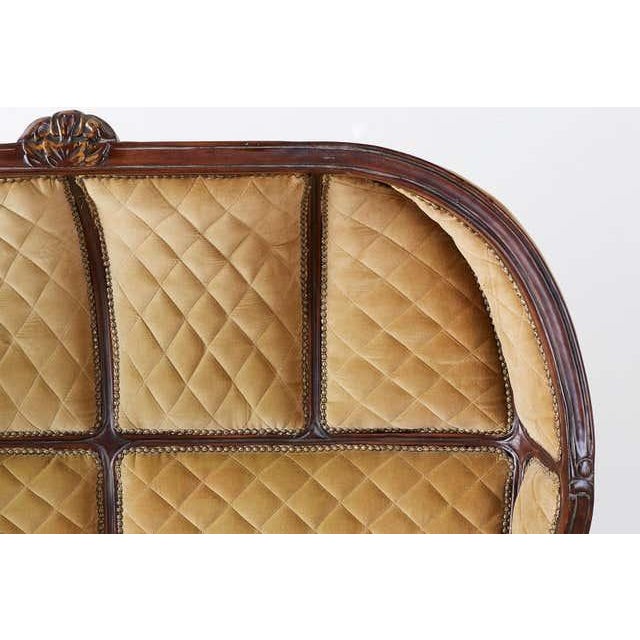 Stunning and fabulous French inspired canopy / dome / hooded / porter chair loveseat. Well made double seater loveseat...