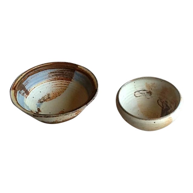 Vintage Ceramic Signed Art Pottery Bowls - Set of 2 For Sale
