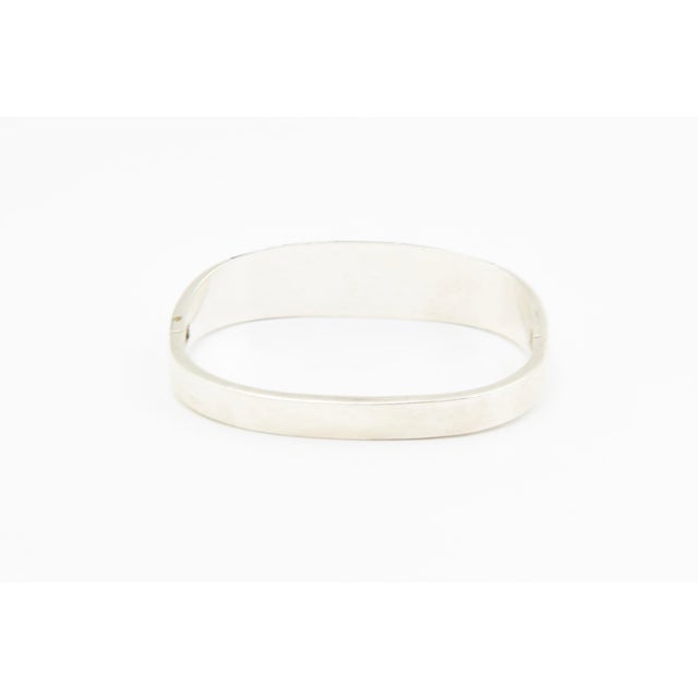 Mid 20th Century Mid 20th Century Modernist Mexican Sterling Silver Sugilite Bangle Bracelet For Sale - Image 5 of 9